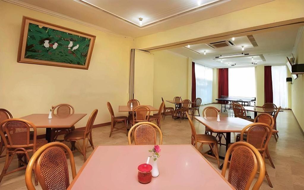 Lautze Indah 2* Jakarta