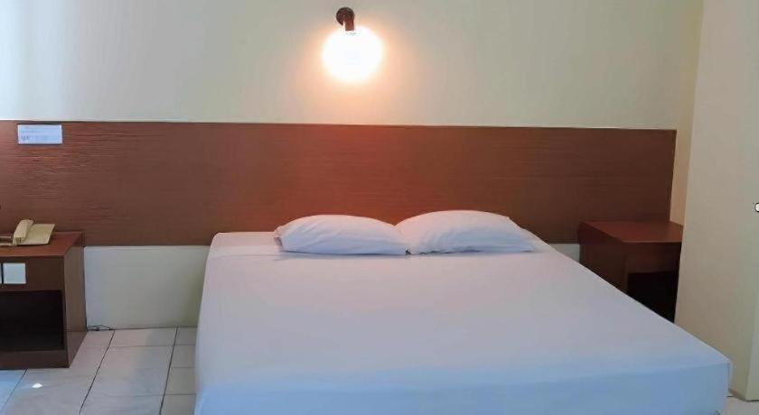 Hotel Lautze Indah
