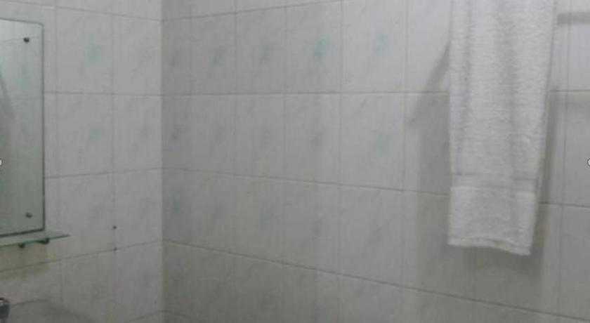 Lautze Indah Hotel 2*